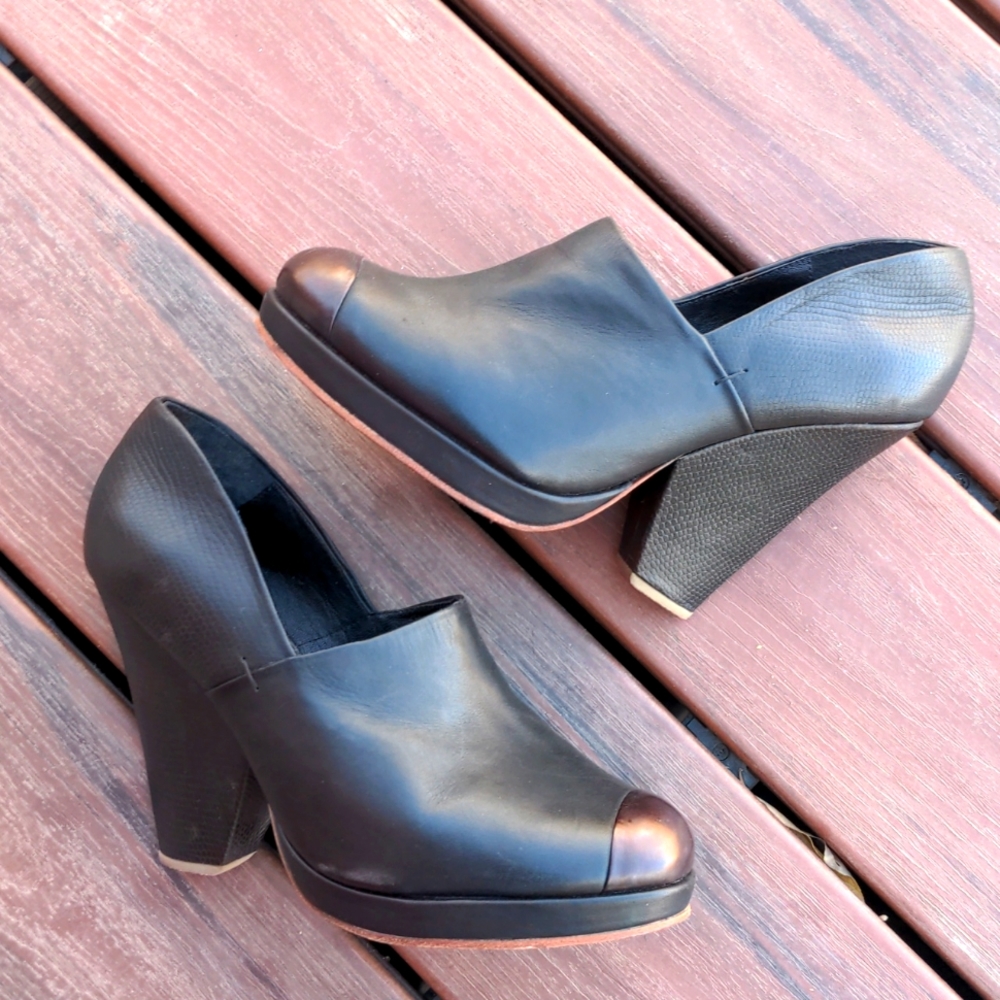 Rachel Comey Black Leather Cap Toe Pumps Heels 8